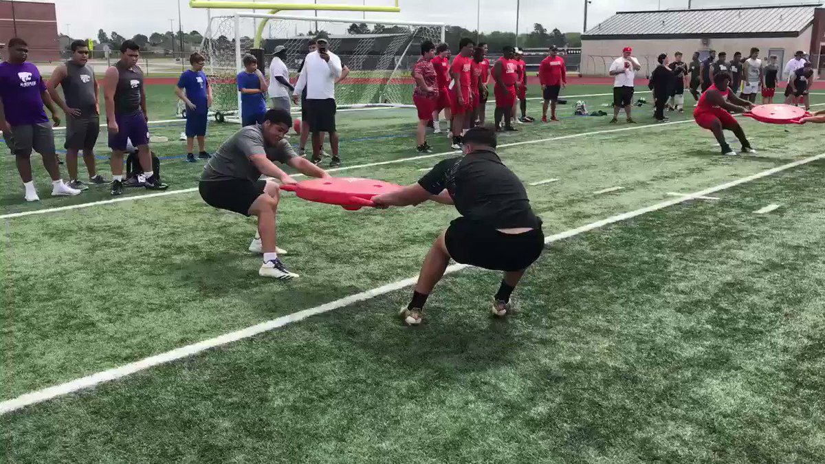 Itβs hard to beat someone with this kind of effort from the whole team! #BigMansBrawl