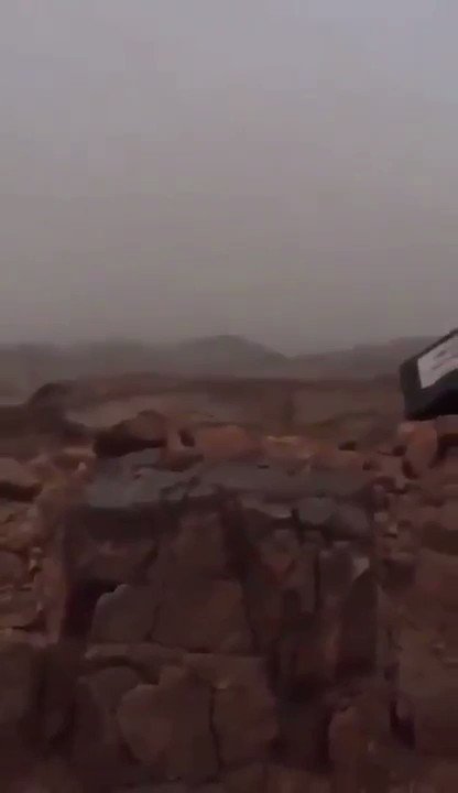 #النيابة_العامةقال النبي صلى الله عليه وسلم(عينان لا تمسهما النار عين بكت من خشية الله وعين باتت تحرس في سبيل الله)اللهم احرسهم بعينك التي لاتنام وانصرهم وثبت رميهم وردهم لأهلهم سالمين #الحد_الجنوبي