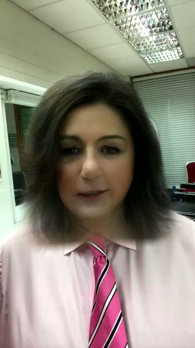Des Cahill (@sportsdes) on Twitter photo 19/05/2019 19:12:34 My new look video for @TheSundayGame ... I look different, but sound the same.. My new look video for @TheSundayGame ... I look different, but sound the same..