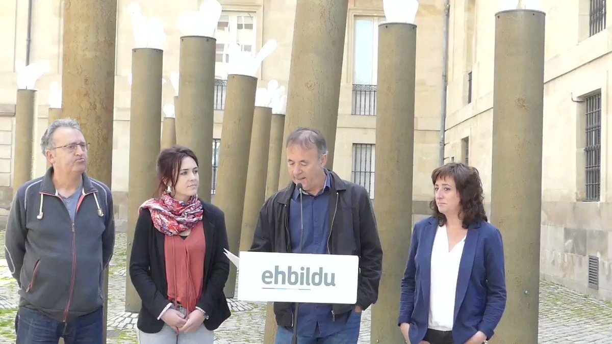 📽️.@KikeFdzdePinedo : Herri biziak nahi ditugu #Araba-n eta horretarako finantzazio nahikoa izan behar dute baia euren autonomia eta eskumenak errespetatu ere
#ZurekinArabaGara
#LaFuerzadeAraba