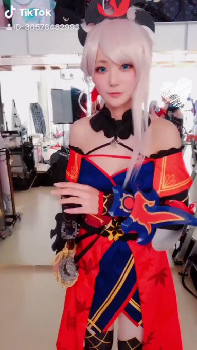 コスプレイヤー梅津のTwitter動画1