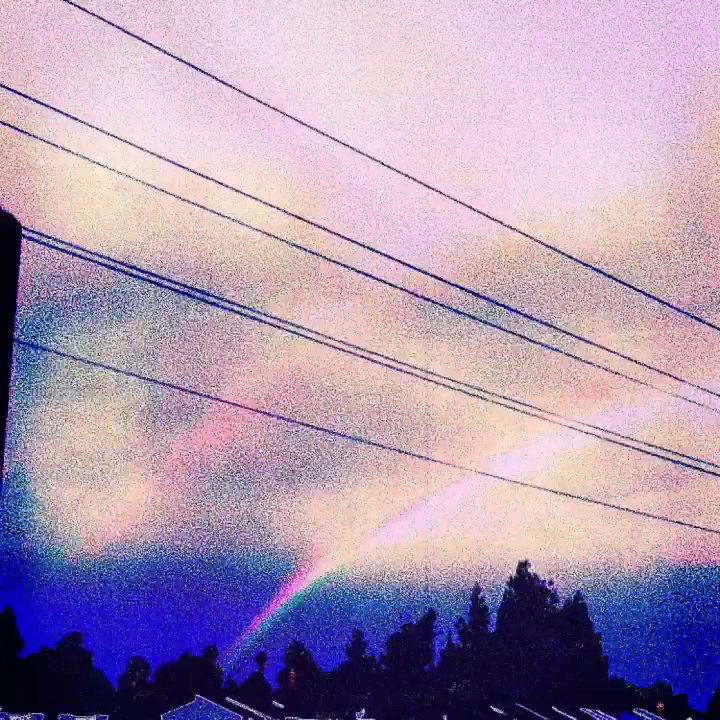Start with a bit of chaos, give it order, let it slip into its #dark self.
#beats #rap #trap #trapsoul #beatsforsale #beatstars #producer #musicproducer #experimental #trippy #triphop #soundcloud