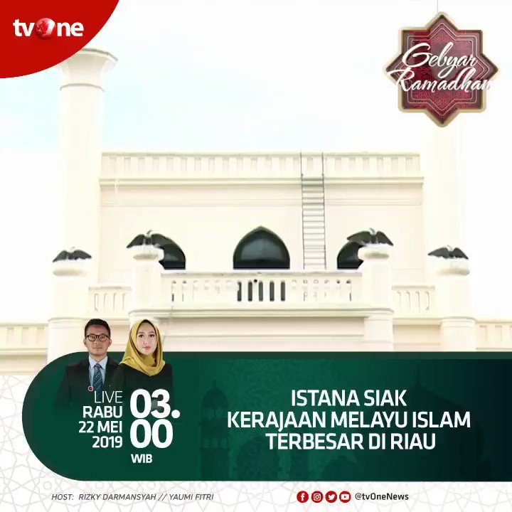Istana Siak kerajaan Melayu Islam terbesar di Riau.Jangan lewatkan Gebyar Ramadhan bersama Yudi & Yaumi. Rabu, 22 Mei 2019 jam 03.00 WIB di tvOne & streaming di tvOne connect, android http://bit.ly/2CMmL5z & ios http://apple.co/2Q00Mfc #GebyarRamadhantvOne #RamadhanditvOne