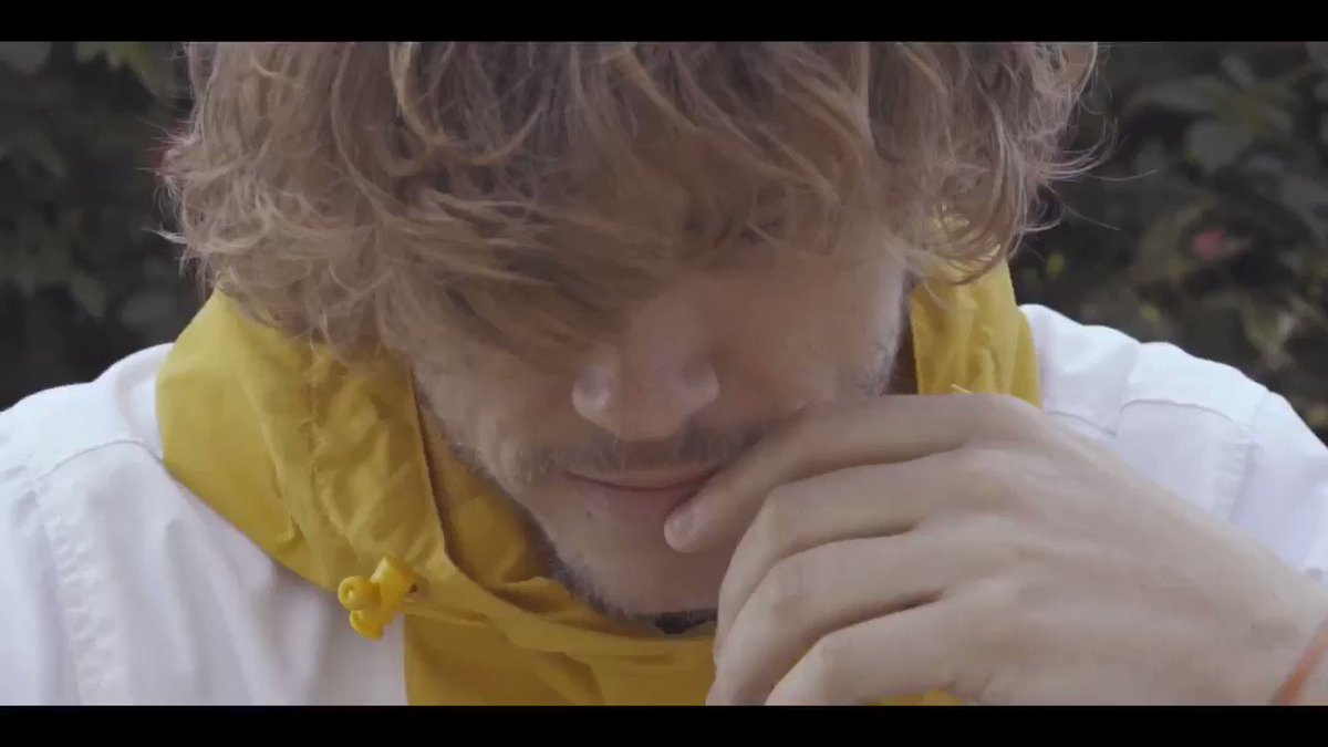 “shut up”
full video out now
watch / listen —> http://linktr.ee/calscruby
video by @TheRealKleyK @noworknocash @wisewordsmgmt