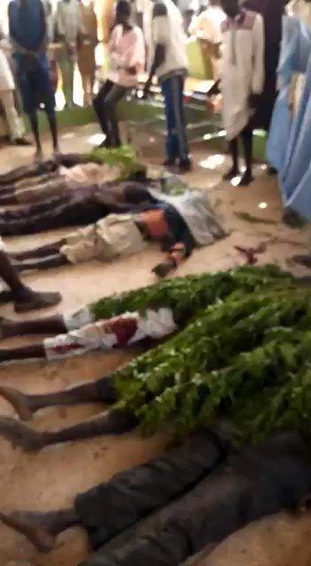 Banditry: Angry relatives display 14 dead corpses of victims before Emir of Katsina and Gov. Masari. @dadiyata
#PrayforBatsari๐ญ