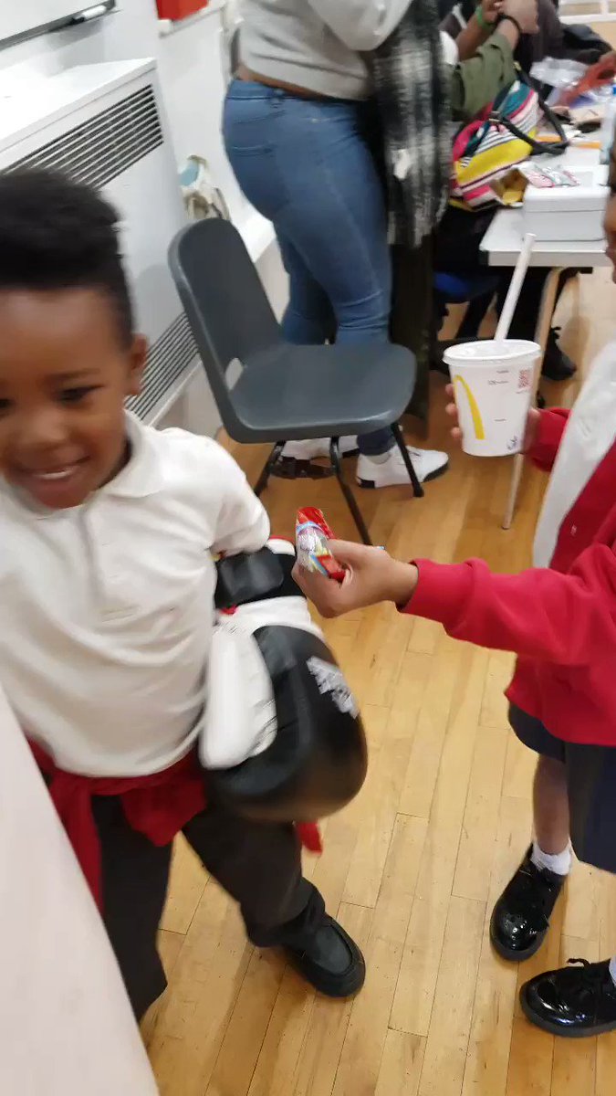 This guy turned away a pack of sweets to continue training, this is the attitude of a Champion. #GetInspired #StartingYoung #desiplne #Respect #PositiveRoleModel #PowerOfSport #ChampionsInAndOutOfTheRing #NSBFamily #SwitchUp