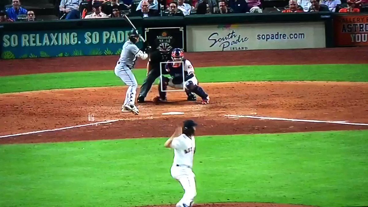 And @JSMarisnick with the incredible double play... #TakeItBack