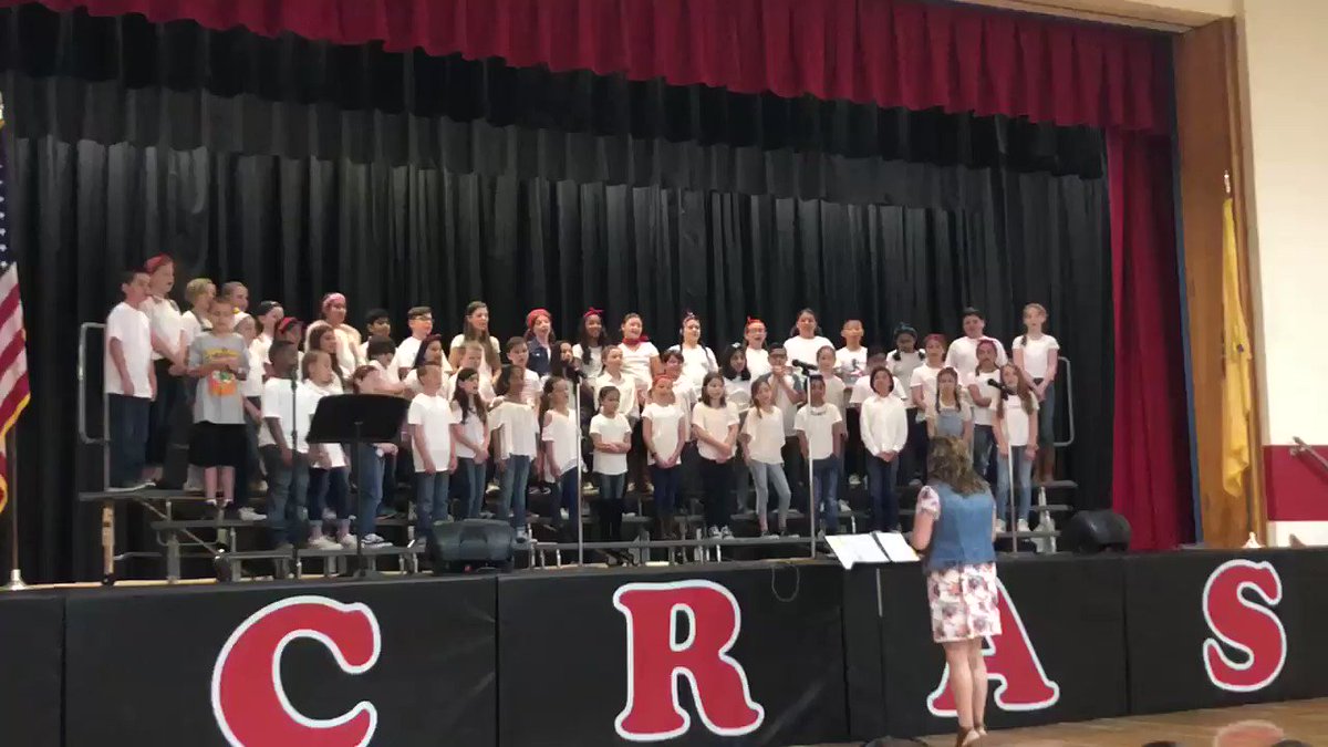 We loved watching the CRAS chorus perform some classic country hits in the spring concert today!🎤🤠@crasmusic