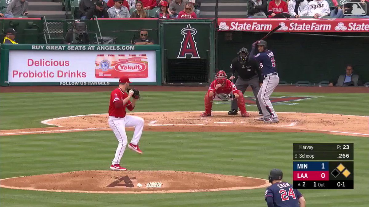 s away! The @Twins have set the record for most 400-ft. HR in a game in the Statcast era (7).