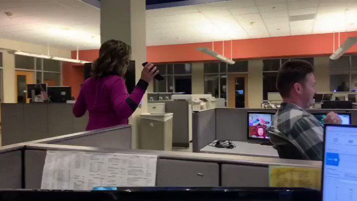Happy Friday! Forcing my @ABC7 friends @cenzo86 & @kchrystler to dance to this Friday’s 3am song, @BrooksAndDunn “Boot Scootin’ Boogie.” We’re going country today! #HappyFriday #Friyay #FridayFeelings #countrymusic #dancing #countrygirl #letsdance