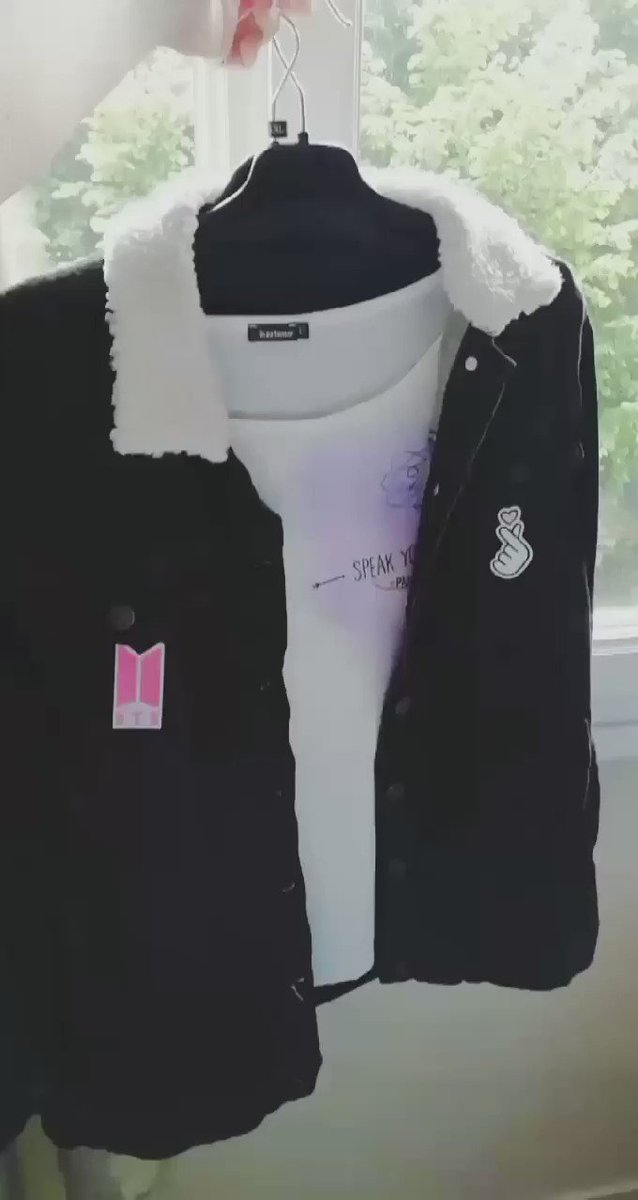 Outfit is almost ready for the concert ๐ ๐ ๐ค
@BTS_twt #SpeakYourselfWorldTour #SpeakYourselfTour #BTSinParis @BTS__Europe @ARMYFRANCE_ #armybomb