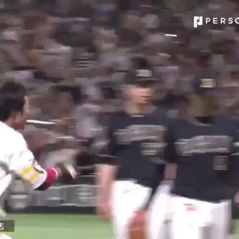 Walk off game ultra strong .Via @starting9 & twitter/pacificleagueTV.. #baseball #walkoff #baseballplays #japanleague #madstyle #baseballplayer #baseballplayers #ballplayer #baseballlife