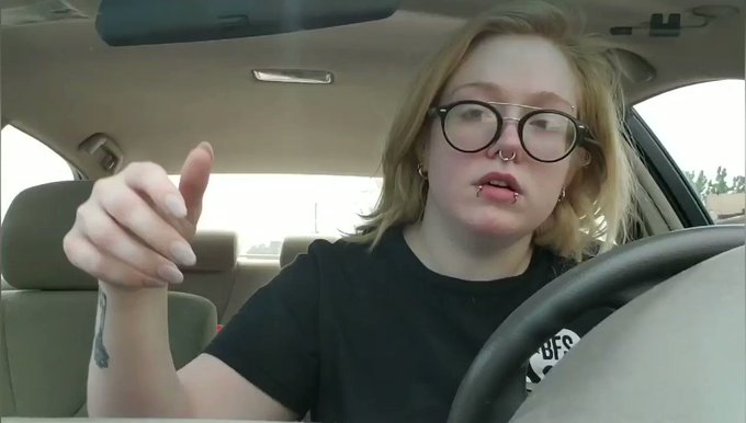 Free show for passersby ;) https://t.co/5HfJTMYVWH