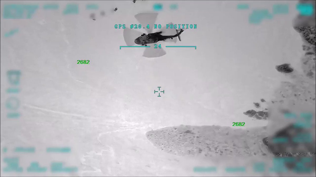 Pençe Operasyon Planı çerçevesinde, 27 Mayıs 2019’da Kara Kuvvetleri topçu bataryaları ve Hava Kuvvetlerimizin atışlarını müteakip Irak kuzeyi Hakurk bölgesinde komando tugaylarımızla bir harekat başlatıldı.
https://www.msb.gov.tr/SlaytHaber/2852019-47414 …
#MSB #TSK