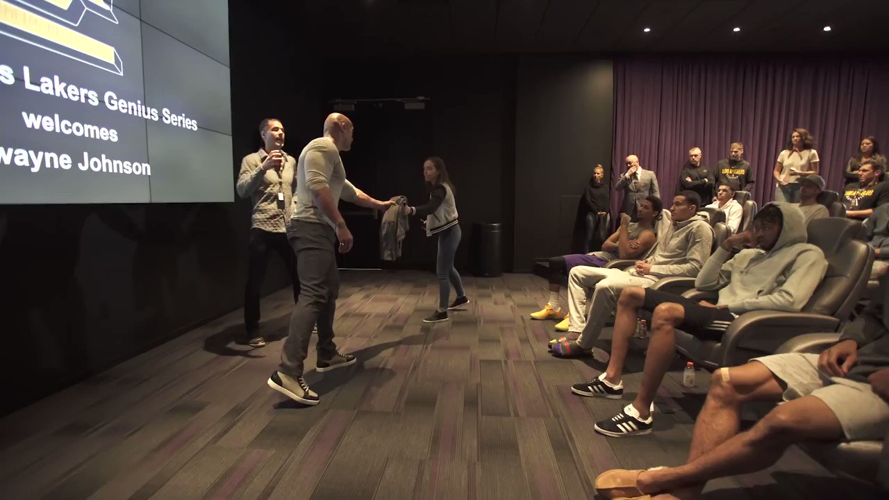 Mike on Twitter "Kobe never actually had dinner with Ledger. The real