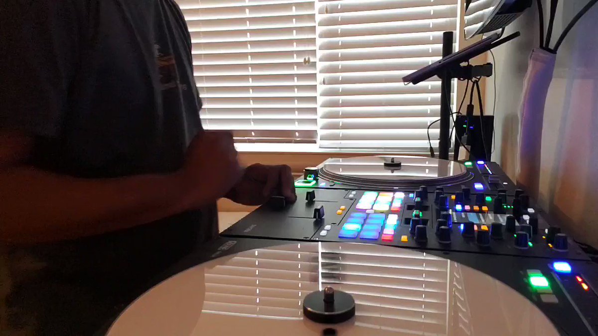 8 ball pool dealer (@8ballpooldealer1)'s videos with Remix - 法迪