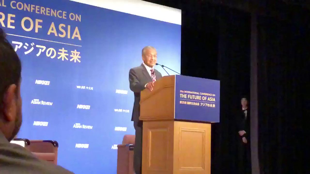 LANGSUNG: YAB Perdana Menteri berucap di Persidangan NIKKEI ke-25 mengenai Masa Depan Asia.
Tonton di:
https://www.facebook.com/12411993651/posts/10156405705768652?s=1747194561&sfns=xmo …
Admin