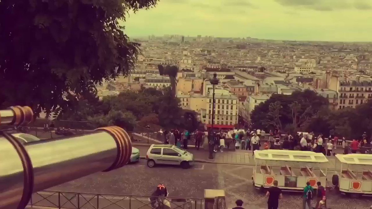 Une Histoire Parisienne..
Have you watched my Parisian video? A couple of years ago, I was working in Paris for the summer and two really good friends of mine helped me to make this video! Hit this link to watch the full video and subscribe if you like it!
https://youtu.be/PN0cD08-oM0