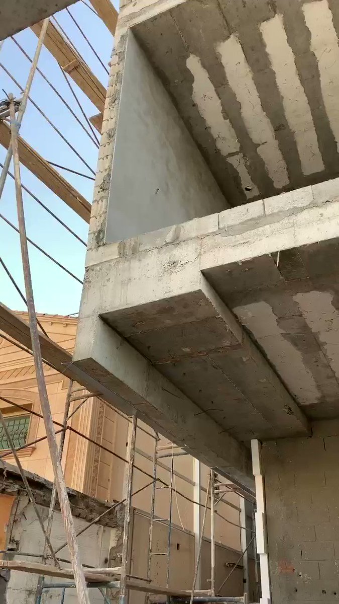 بناء غرفة في السطح