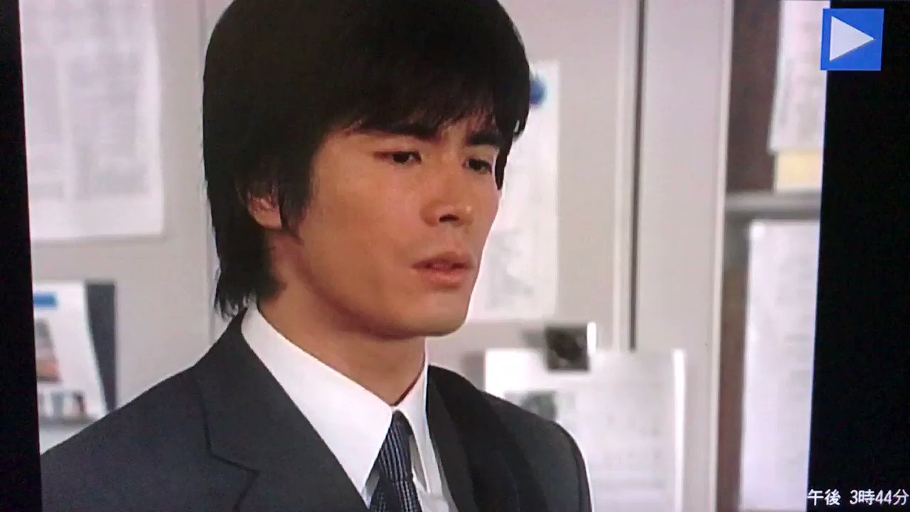 ちゅるちゅる 白い巨塔特別編 里見先生のとこだけ 財前がしつこくwスカウトしてたけども 結局ガンセンターへは行かずに千成病院に留まった里見 白い巨塔特別編 白い巨塔 T Co Aplqh4zvcs Twitter