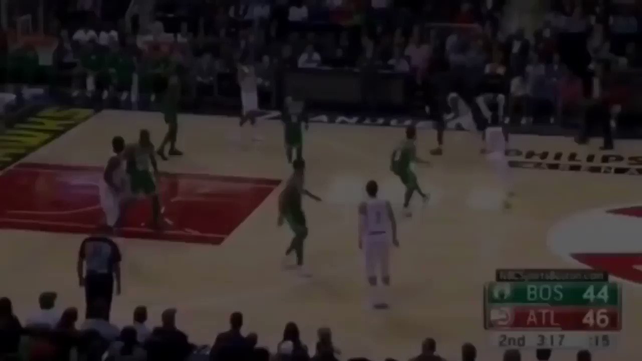 Happy 33rd Birthday to the only player you ll ever find afraid of Rebounding      