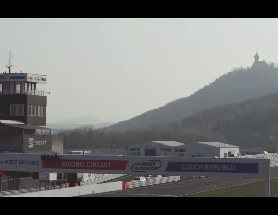 Being a passionate car enthusiast, I always had my eyes on driving a formula car. My dream of doing so came true when I got to drive one in Prague because of @apollotyres. The drive was fun and once I had the hang of it, I could drive faster 🏎🏁
#SneakPeek