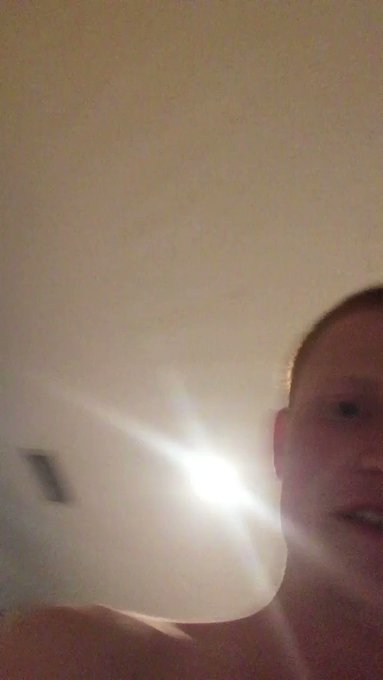 I live at the best party house in Tampa. You can watch it all live streamed 24/7 at https://t.co/z2HsHnwxK7
