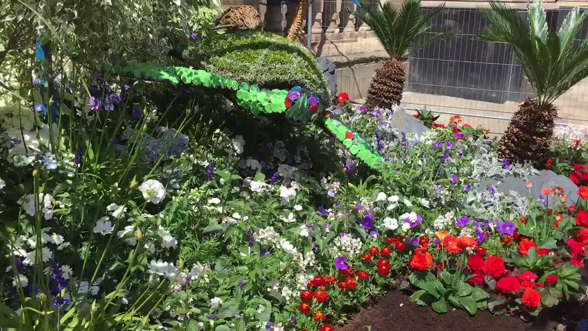 Bham City Council (@BhamCityCouncil) on Twitter photo 2019-06-06 13:21:18 Looking good! Weve recreated our gold award-winning #RHSChelsea Flower Show garden in Victoria Square #Birmingham. @FloellaBenjamin will officially open the garden this Saturday 8 June. Everyone is welcome to the launch at 11am bit.ly/2wyyW1w #FloellasFuture Looking good! Weve recreated our gold award-winning #RHSChelsea Flower Show garden in Victoria Square #Birmingham. @FloellaBenjamin will officially open the garden this Saturday 8 June. Everyone is welcome to the launch at 11am bit.ly/2wyyW1w #FloellasFuture