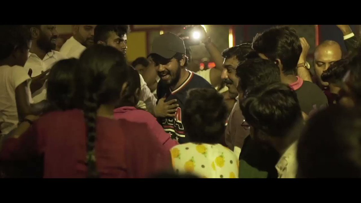 #NatpeThunaiTitleTrack now available on youtube🤟
Click on the link below to witness the unconditional love you showered upon us ♥️👇
https://youtu.be/xUmy7luCVvA
P.S.- #HHT3 announcements coming soon!!!!
#AvniGroups #SundarC #HHT2 #NatpeThunai 🤜🤛