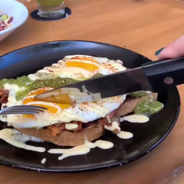 Foodgasm for real. 😍
#bottomlessbrunch 11-3
https://tap42.com
#greeneggsandham #weekendvibes #sundayfunday #eggs #yolkporn #brunch #fortlauderdale #bocaraton #coralgables #miami #aventura #tap42