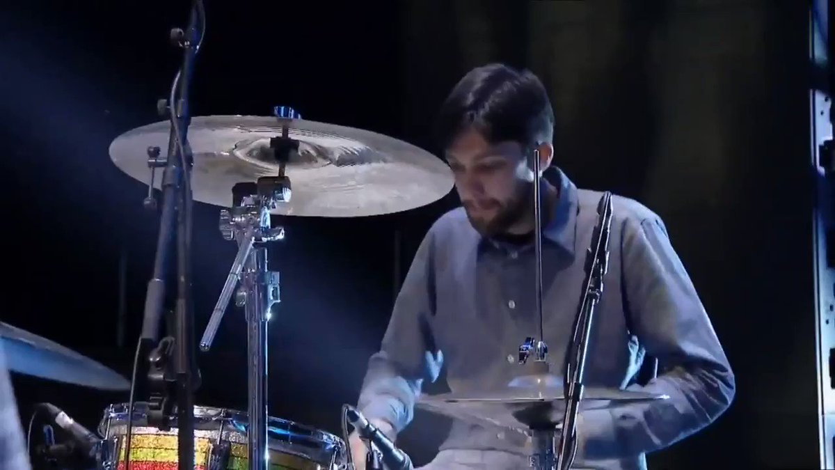 Massive thank you to @HoneyLungBand for playing us in and providing us some awesome live music for this @caffeine show!
Host: @Pala
Watch #ECS7 #ecsafterdark on ๐บ https://www.caffeine.tv/faceitย