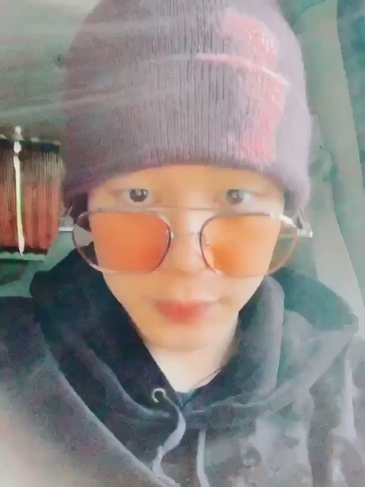 λ°©νμλ
λ¨ (@BTS_twt) on Twitter photo 2019-06-10 07:39:55 λ€λ
μμ΅λλ€ βΊοΈ #JIMIN λ€λ
μμ΅λλ€ βΊοΈ #JIMIN