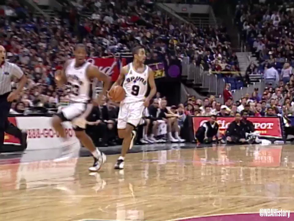 RT @N_Magaro: Young Tony Parker could blow by your favorite player in the blink of an eye. TP was a blur. https://t.co/Ria3D0vqZm