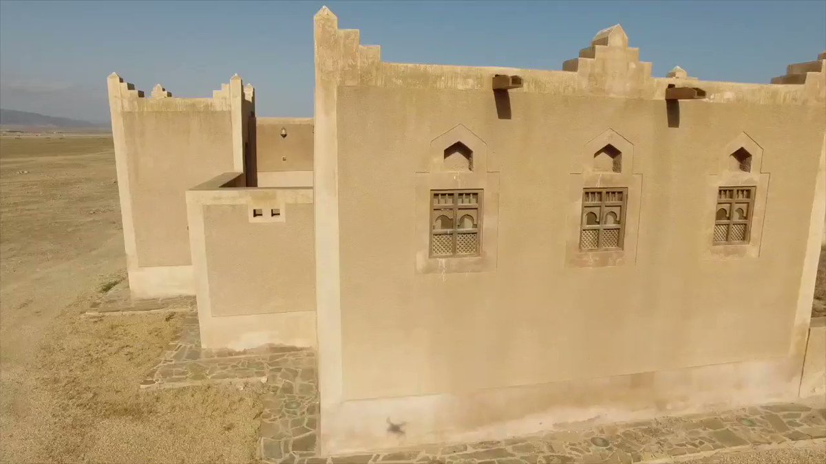 📽 Highlights from the cycling event "The Road to Hawana" #Salalah Which was organized by the Directorate General of Tourism in the #Dhofar Governorate and Hawana Salalah, on Monday 10 June 2019.
@muriya_oman
@taqah_lens https://t.co/dKvFZeEcuI