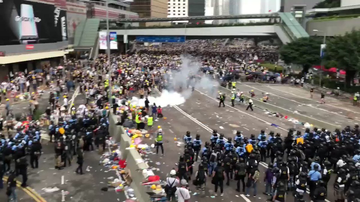 @MattRiversCNN's photo on #HongKongProtests