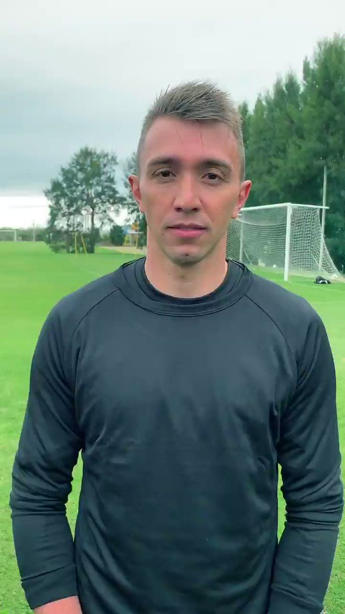 Orgulloso de formar parte de un mensaje tan importante junto a @mapfre_UY
#MAPFREUy #elfutboldarevancha #eltransitonosiempre #muslera