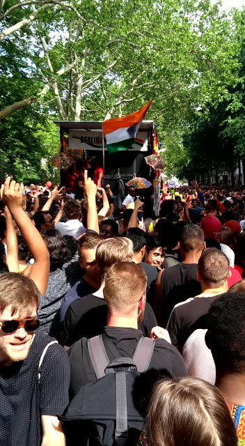London bna Boring Road Patna.Aur krwa lo World Cup London me. 🏏😆#CWC19 #Bihar #AUSvPAK
