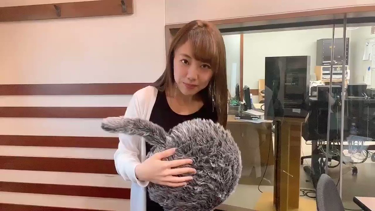 このあと20時から【#ホメラニアン】
#関口舞(@mai_D_mai が生放送📻
木曜のコーナー🐕妄想クリニック
作ってくれてありがとう🐕Qoobo @Qooborobot
1名様へプレゼント❣️
https://www.tfm.co.jp/homeranian/form/ …
メッセージ・リクエストも受付中!
ロゴステッカー大放出🙌
#tokyofm #radiko
http://radiko.jp/share/?sid=FMT&t=20190613200000 …