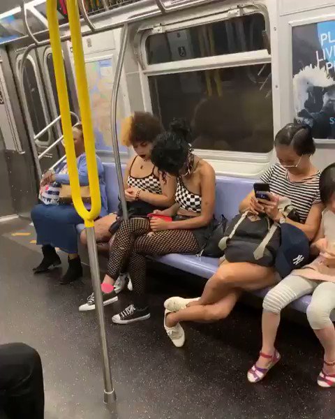 Ummm wait for it.... 🐀