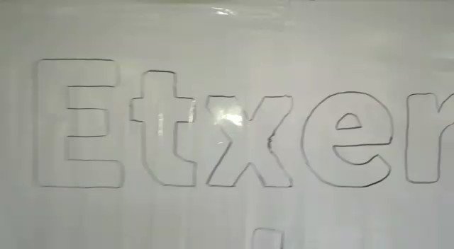 Biharko manifestaziorako pankarta prest dugu. Ekimenari kutsu berezia ematen saiatuko gara. bazatoz? @sare_herritarra
#ek14