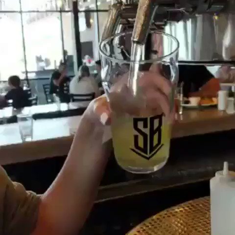 "Hummingbird Pils should be illegal."
So says our Bill. ⠀⠀
Yes, it's that good. ⠀⠀
ON TAP NOW! #BeerRelease⠀⠀
#BuiltToBrew #losranchosbrew #instabeer #beerstagram #beersofinstagram #brewery #nmbeer #craftbeer #nmdarksidebrewcrew #nmbrewersguild #newmexico #drinklocal ⠀