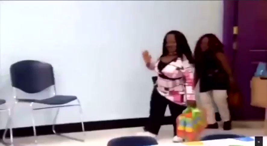 RT @SXM078: instagram stans coming to twitter after #instagramdown https://t.co/M0EGaMn834