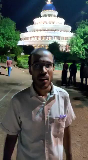 Noted young Carnatic classical vocalist Kalyanapuram @aravindsounder took a break for 6 days from his hectic concert schedule to intensify his practice and explore new Ragas ,needless to say he chose the BEST PLACE- @ArtofLiving @BangaloreAshram !!