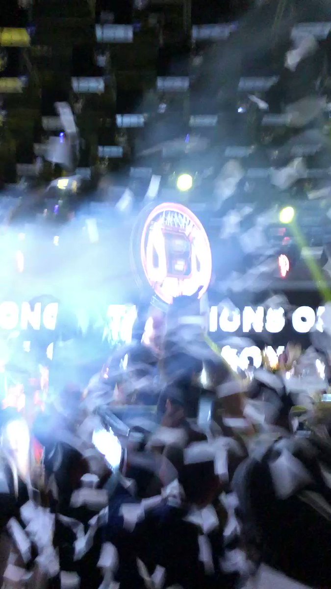 Barstool Sports (@barstoolsports) on Twitter photo 2019-06-15 18:14:08 The Bruins celebrating that they lost in the Stanley Cup is a BAD look @spittinchiclets The Bruins celebrating that they lost in the Stanley Cup is a BAD look @spittinchiclets