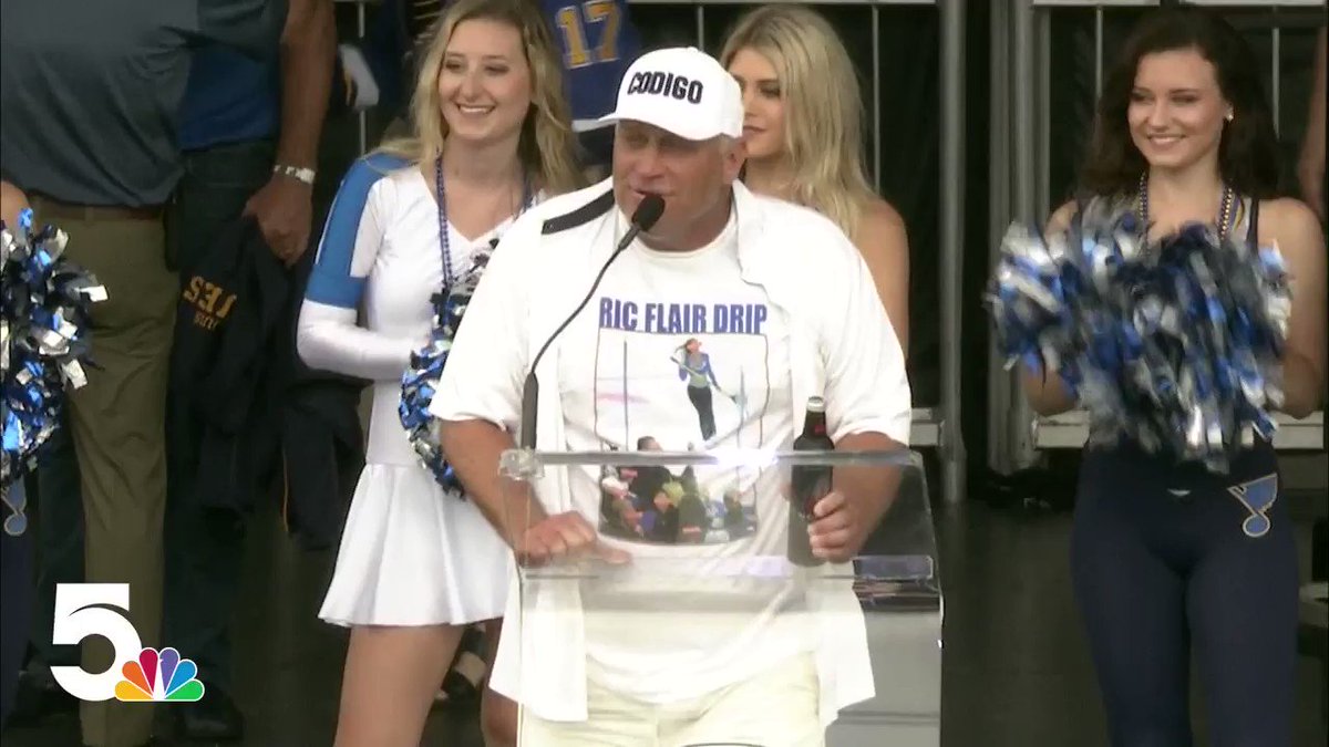 Brett Hull singing “Gloria” is what we NEEDED.