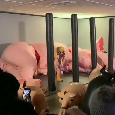 Ian Miles Cheong (@stillgray) on Twitter photo 2019-06-17 21:36:10 Modern art is fucking garbage. Modern art is fucking garbage.