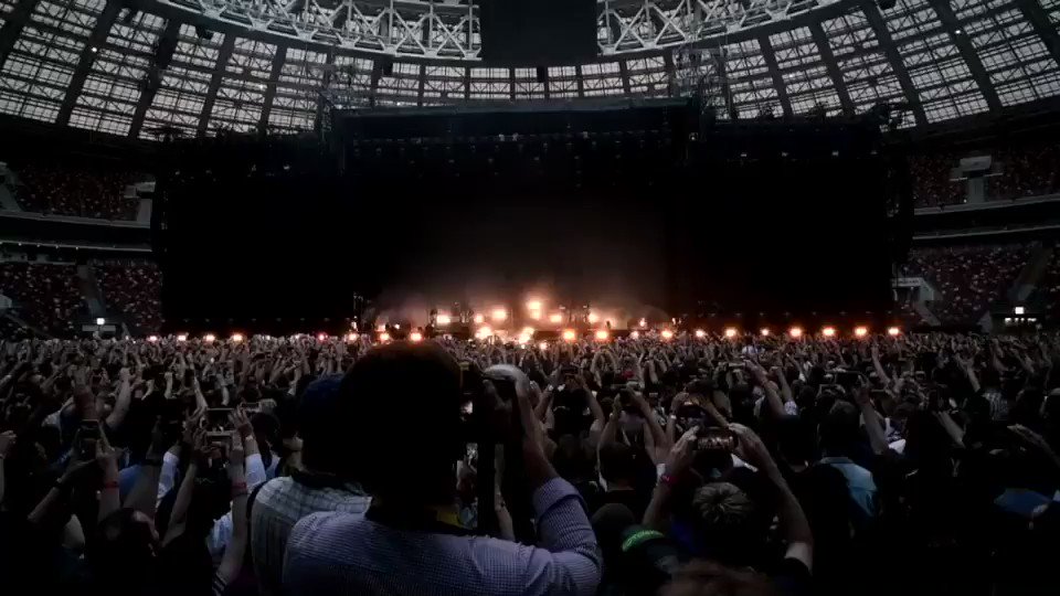 This heart, this soul, this house is not for sale. We’re sharing the show with you! Visit http://bonjovi.com to view the full performance from our show in Moscow.