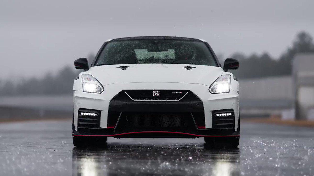 "Pursuing driving pleasure is the most important concept behind the GT-R, and the new NISMO's performance suggest it's a car that belongs on the race track – but is also at home on the open road." Hiroshi Tamura, Chief GT-R Product Specialist. #OMGTR #NISMO