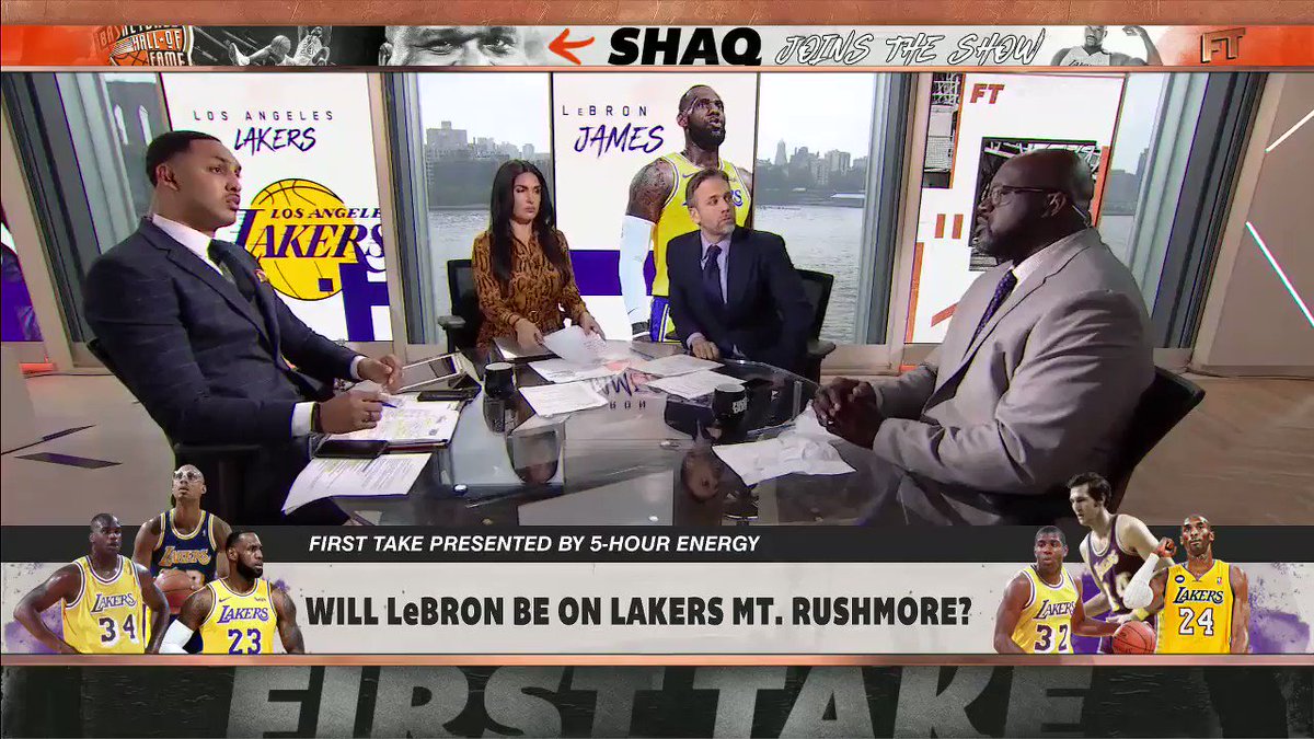 Ryan Hollins tells Shaq the Warriors would "run laps around" Michael Jordan's Bulls.
Shaq's response: "Whoever’s paying him to say all this stuff, I will pay you double to stop it”
(Via @FirstTake)