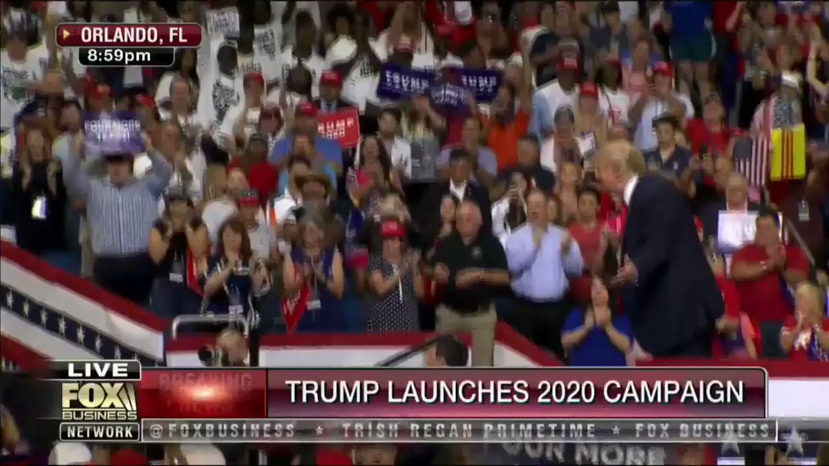 "You’ve made America great, and you’re going to continue to make America great! ... Thank you so much Mr. President!” - @PressSec
#Trump2020 #KeepAmericaGreat